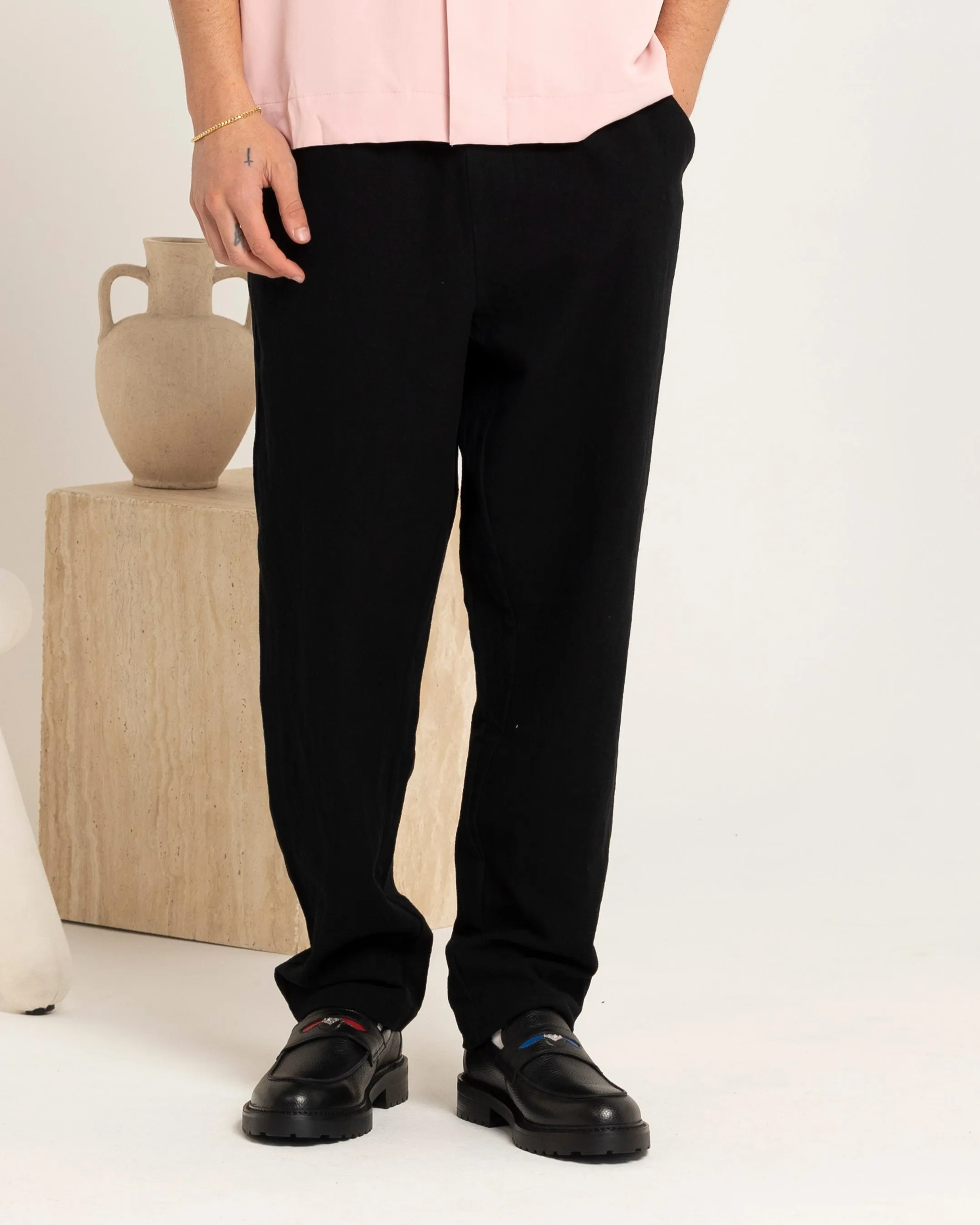 Carre Luxe Linen Pants Black