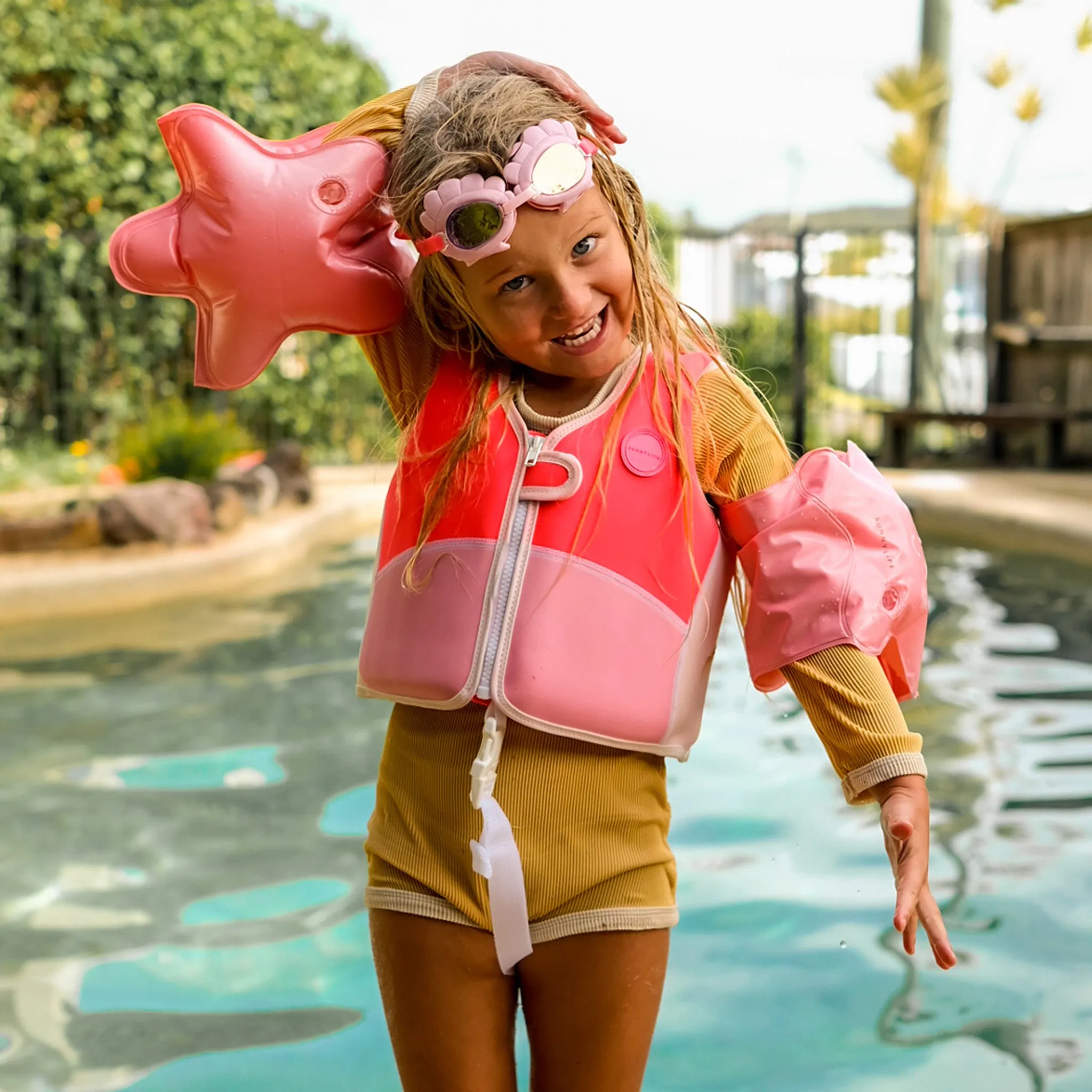 Swim Vest 1-2 | Melody the Mermaid Neon Strawberry